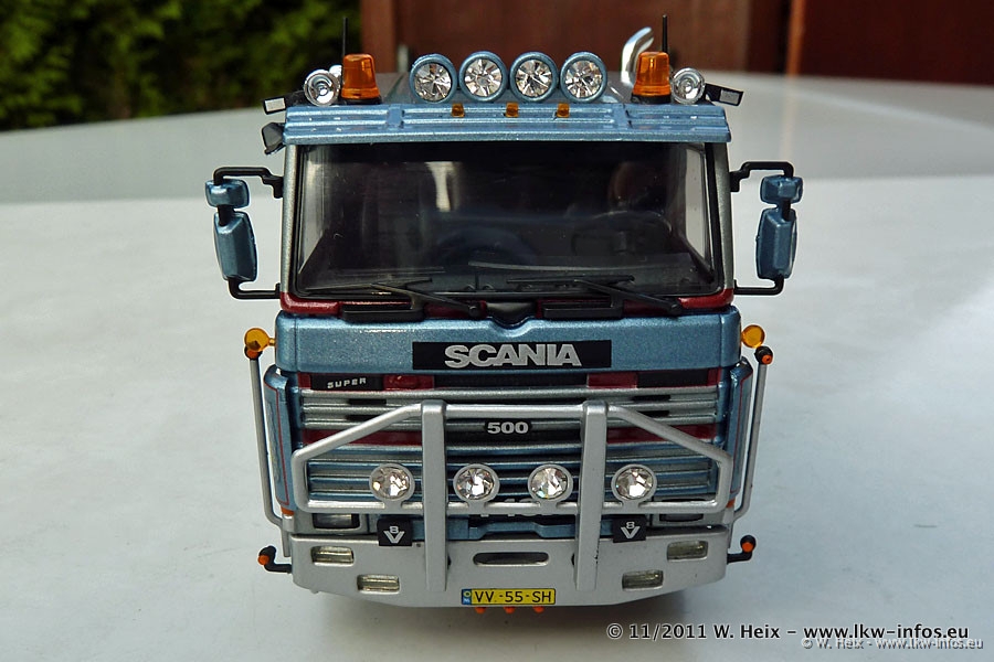 Tekno-Scania-143-E-500-Brouwer-221111-006.jpg