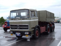 Mercedes-LPS-1624-1970-Rolf-07-06-04