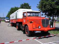Buessing-8000-rot-Koster-091106-01