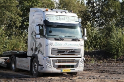 Truck-in-the-koel-Brunssum-NL-280811-177