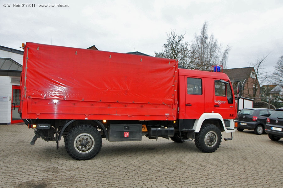 Feuerwehr-Ratingen-Lintorf-150111-066.jpg