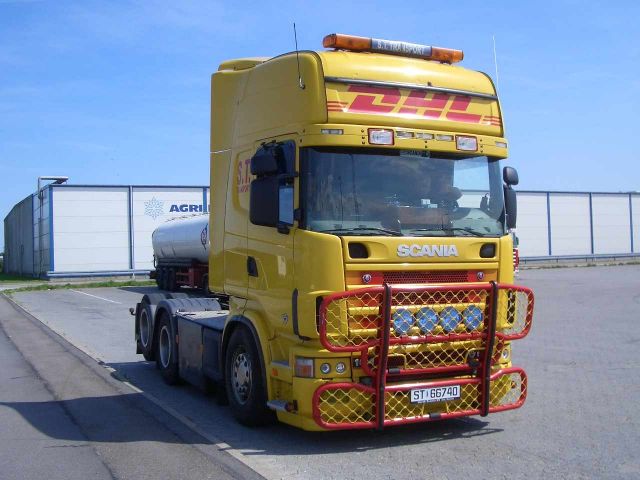 Scania-164-L-580-DHL-Stober-100904-1.jpg - Ingo Stober