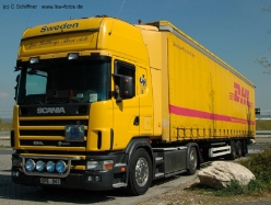 Scania-164-L-480-DHL-Schiffner-231207-01