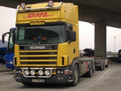 Scania-164-L-580-DHL-Stober-220404-1