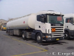 Scania-114-L-380-Intralux-Engel-100205-04-LUX