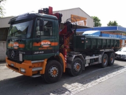 MB-Actros-3240-Opeo-Junco-301105-01