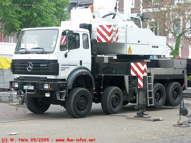 MB-SK-4044-Bruch-Schneider-030505-02.jpg