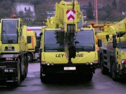 Liebherr-LTM-Ley-Peitgen-100105-1