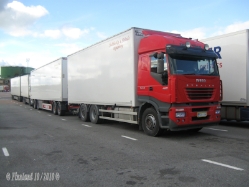 FIN-Iveco-Stralis-AS-rot-Brock-171210-01