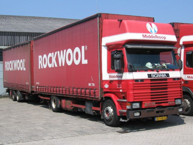Scania-113-M-320-Middelkoop-Bocken-250705-01-NL.jpg
