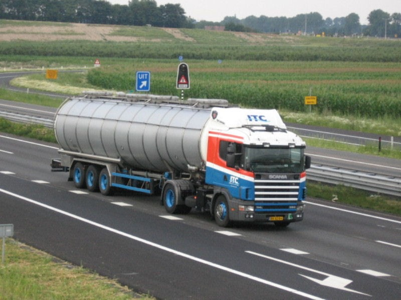 Scania-114-L-380-ITC-Bocken-030907-01-NL.jpg
