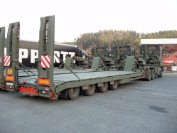 DAF-XF-Militaer-Holz-080607-05-NL