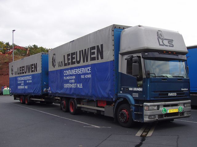 Iveco-EuroTech-vLeeuven-Holz-301104-1-NL.jpg