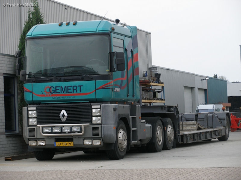 NL-Renault-AE-420-Gemert-Holz-250609-01.jpg