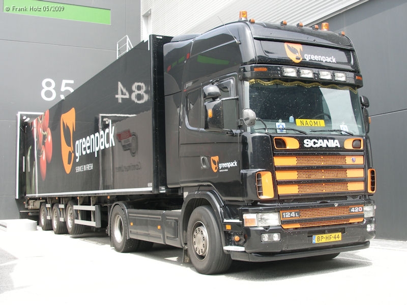 NL-Scania-124-L-420-Greenpack-Holz-010709-01.jpg