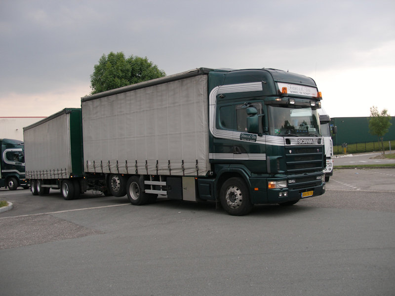 NL-Scania-124-L-420-vdVen-Holz-020608-01.jpg