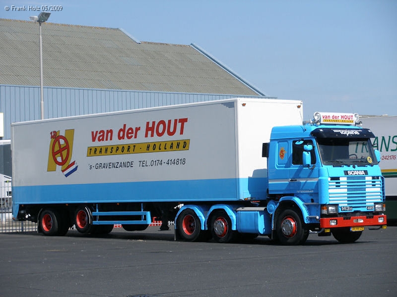NL-Scania-143-M-420-van-der-Hout-Holz-020709-01.jpg