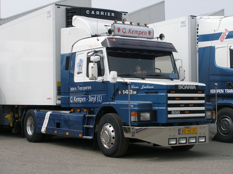 NL-Scania-143-M-500-Kempen-Holz-040608-01.jpg