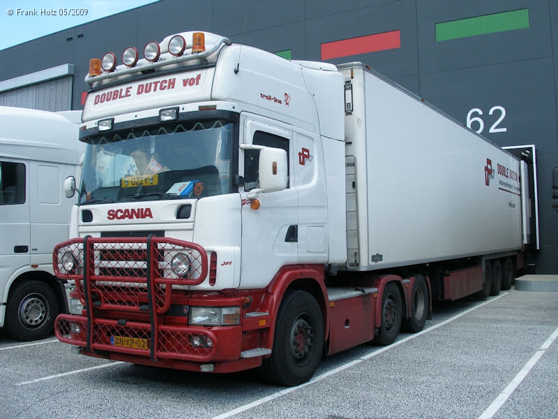 NL-Scania-164-L-480-DD-Holz-020709-01.jpg