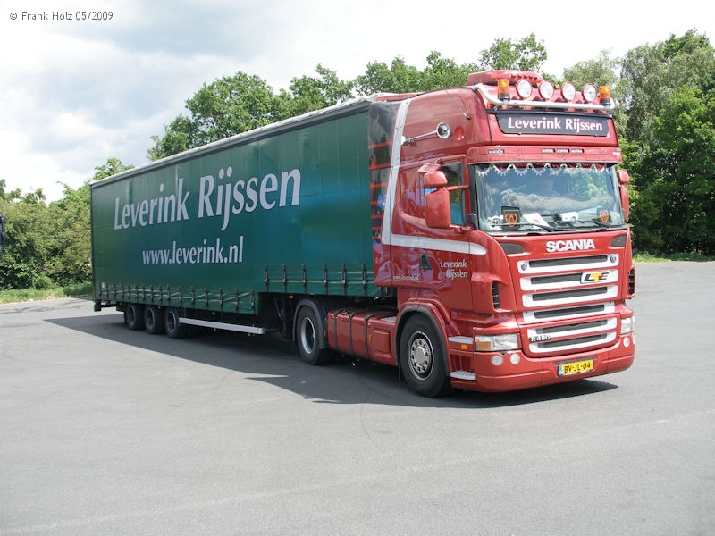 NL-Scania-R-480-Leverink-Holz-250609-03.jpg