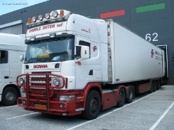NL-Scania-164-L-480-DD-Holz-020709-01