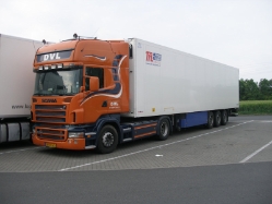 NL-Scania-R-420-DVL-Holz-020608-01