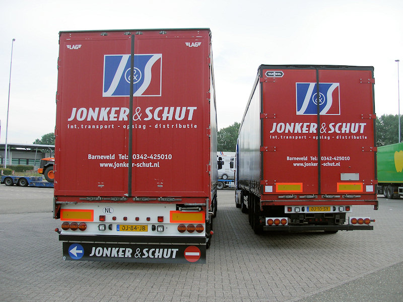 NL-Scania-R-500-Jonker+Schut-Holz-040608-04.jpg