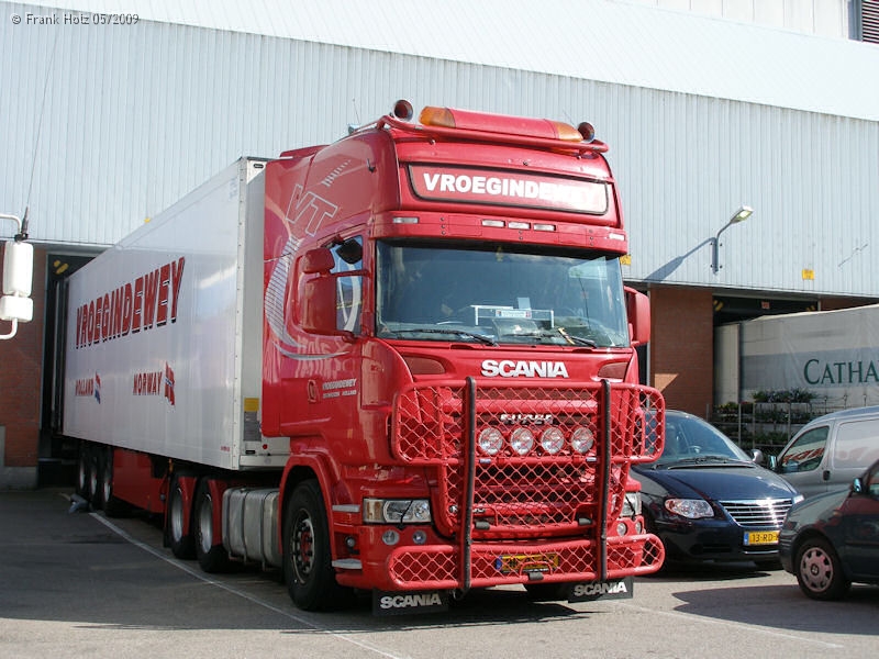 NL-Scania-R-rot-Holz-030709-02.jpg