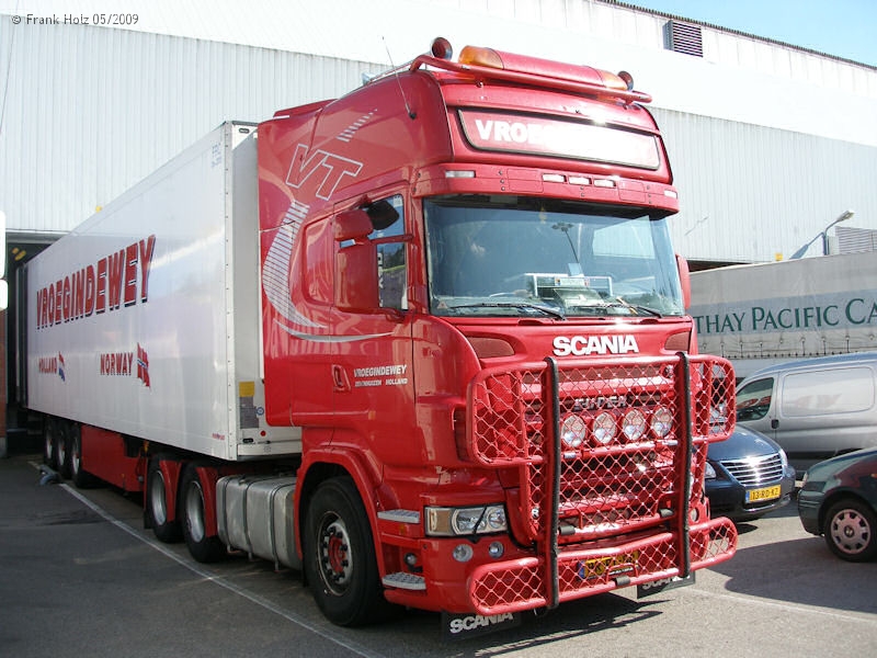 NL-Scania-R-rot-Holz-030709-03.jpg
