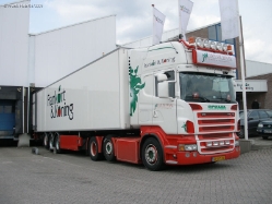 NL-Scania-R-Frankfort-Koning-Holz-250609-01