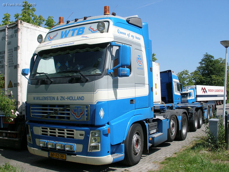 NL-Volvo-FH12-460-WTB-Holz-020709-01.jpg