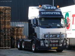 NL-Volvo-FH16-660-Schouten-Holz-020709-01