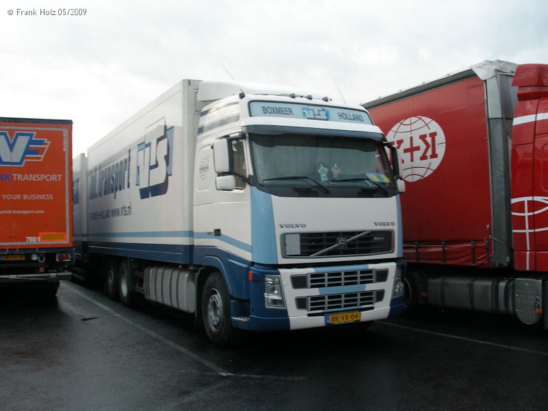 NL-Volvo-FH-VTS-Holz-240609-01.jpg