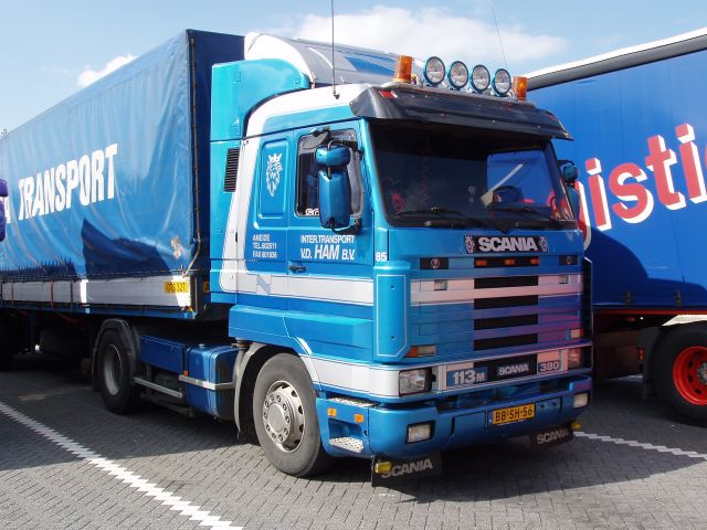 Scania-113-M-380-vdHam-Holz-090805-01-NL.jpg