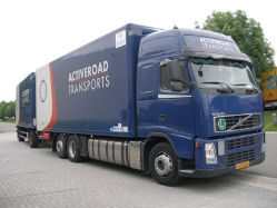 NL-Volvo-FH-480-Activeroads-Holz-020608-03