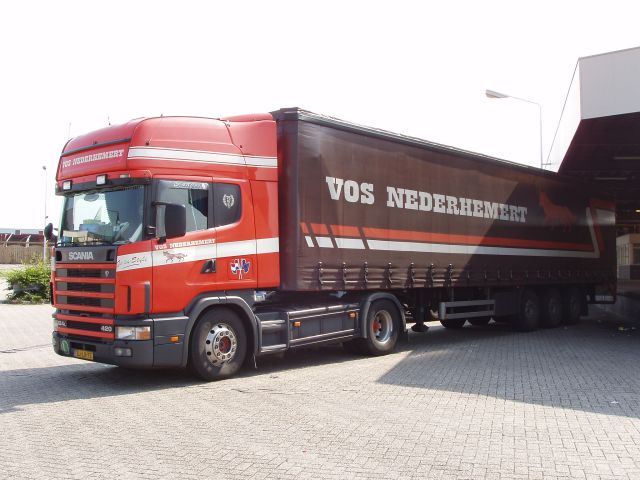 Scania-124-L-420-Vos-Holz-090805-01-NL.jpg