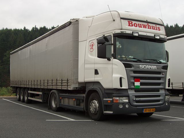 Scania-R-420-Bouwhuis-Holz-120805-01-NL.jpg