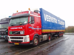 Volvo-FH12-460-Veenstra-Holz-180107-01-NL