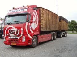 Volvo-FH12-Snel-Holz-090805-01-NL