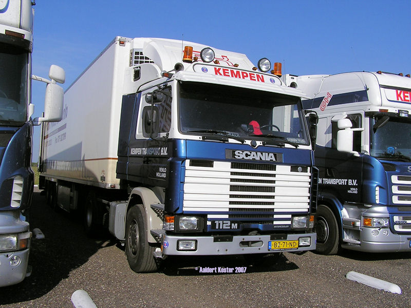 Scania-112-M-Kempen-Koster-110507-01-NL.jpg