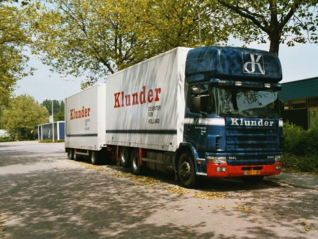 Scania-114-L-380-KOHZ-Klunder-Koster-010304-1.jpg