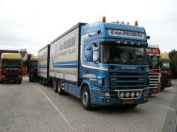 Scania-164-L-480-vDoesborg-Koster-240905-01-NL