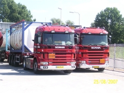 NL-Scania-114-L-380-Stubbe-vdSchaaf-270208-01