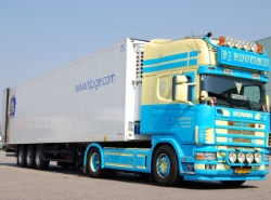 Scania-4er-blau-vMelzen-030407-02-NL