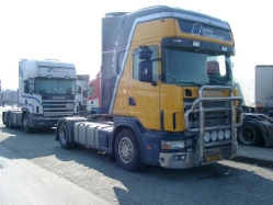 Scania-164-L-DFDS-Willann-140305-01-NL