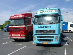Volvo-FH12-Maersk-Willann-170605-01-NL