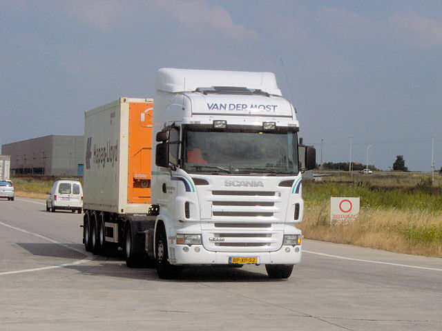 Scania-R-420-vdMost-Rouwet-110806-01-NL.jpg - Patrick Rouwet