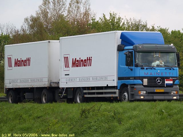 MB-Actros-1831-Mainetti-020506-01-NL.jpg