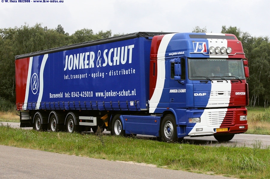 NL-DAF-95-XF-430-Jonker+Schut-250808-01.jpg