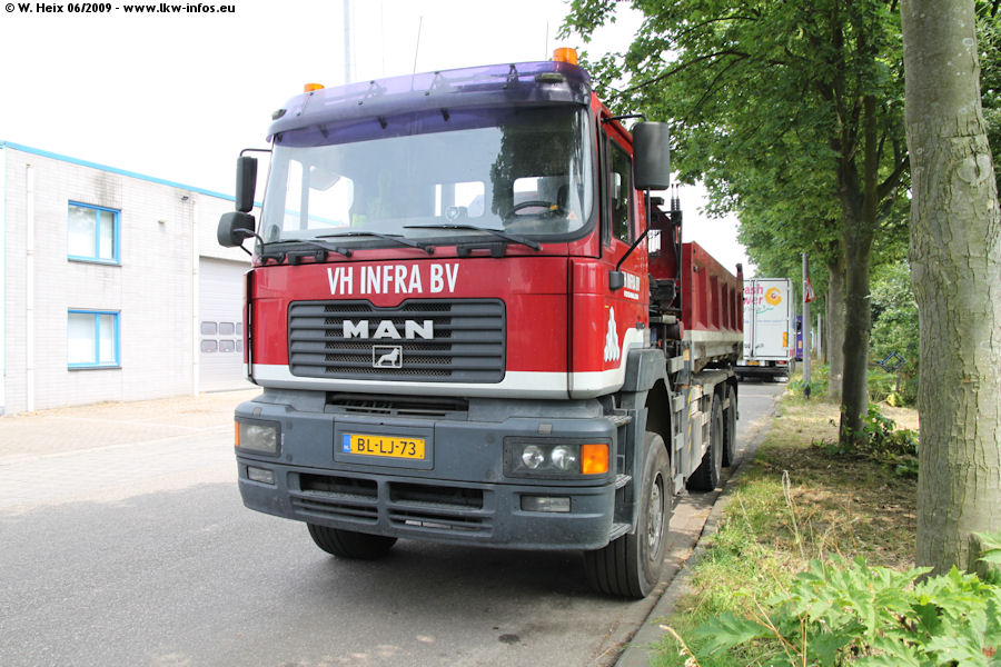 NL-MAN-F2000-Evo-606-Infra-290609-03.jpg